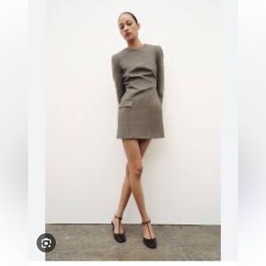 Nwot Zara Chip Gray Long-Sleeve Mini Dress. Shoulder padded waisted. 50% wool